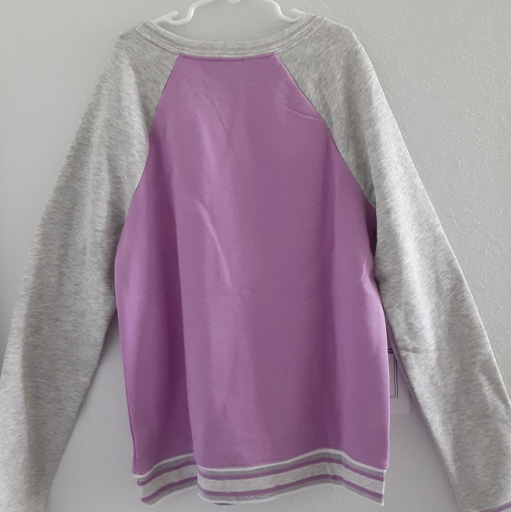 Sweater - Picture 2 of 3